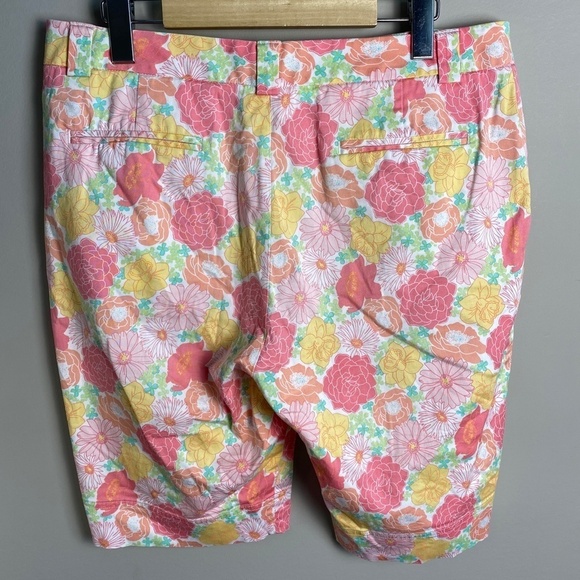 Fairway & Greene Women's Colorful‎ Spring Floral Print Golf / Walking Shorts 10 - Picture 6 of 13